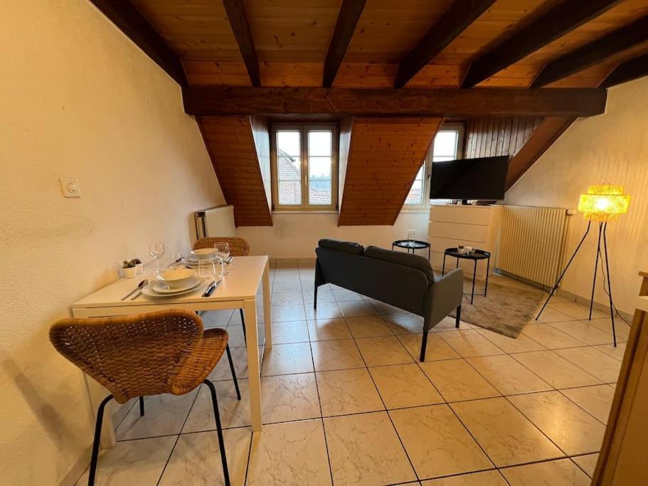 Charmant Appartement En Duplex A ปอร์รองทรุย ภายนอก รูปภาพ