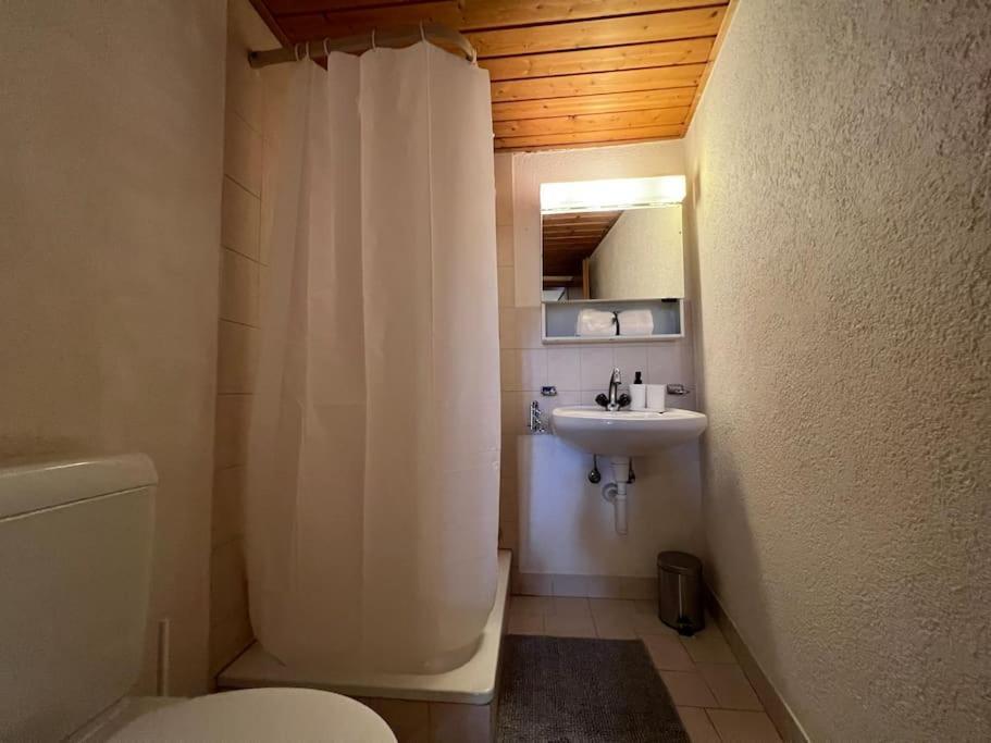 Charmant Appartement En Duplex A ปอร์รองทรุย ภายนอก รูปภาพ